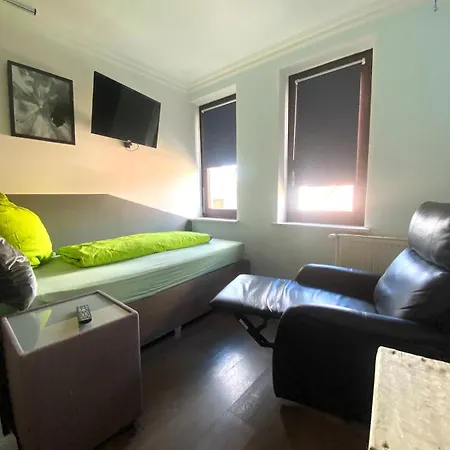 Luerssenwerft Fuer Firmen 4 Einzelzimmer Suchen Appartement *