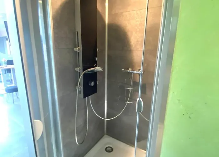 Apartment Luerssenwerft Fuer Firmen 4 Einzelzimmer Suchen